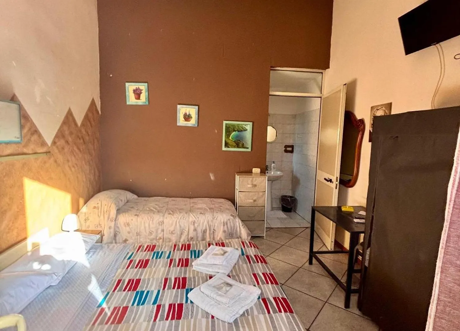 Room In Bb - Bb Sciddicu Rooms, Lg Santa Tecla 0*,